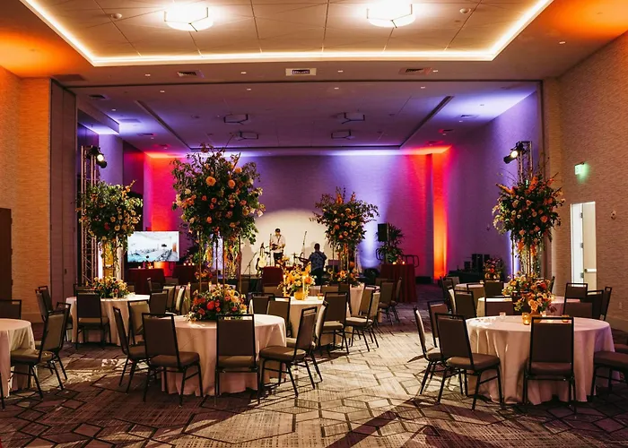 Embassy Suites By Hilton Asheville Downtown